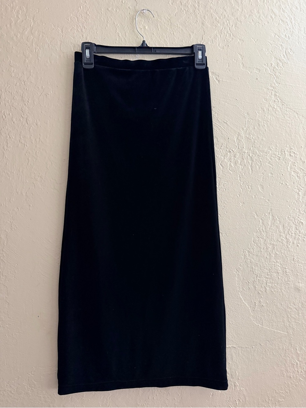 Maggie & Zoe Black Maxi Skirt